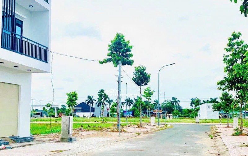 Bán đất chính chủ ,ngay trung tâm TP THỦ THỪA LONG AN