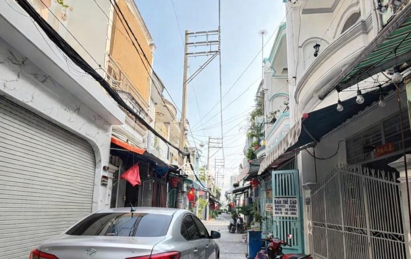 NHÀ HẺM OTO PHAN VĂN HỚN – 2 TẦNG – NHỈNH 3 TỶ, CV THUẬN KIỀU 100M