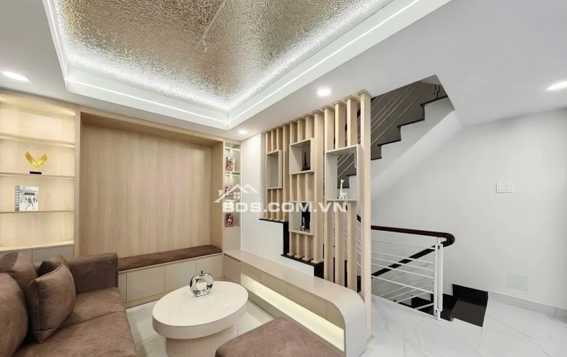 BÁN CĂN NHÀ 5 TẦNG MỚI, ĐẸP LONG LANH NGAY KHU VIP PHƯỜNG BÀN CỜ, HXH, HƠN 8 TỶ