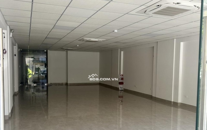 Chính chủ Cho thuê toà nhà làm văn phòng và kinh doanh dịch vụ: spa ,thẩm Mỹ,răng hàm mặt