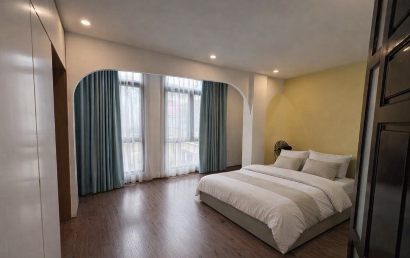  CỰC HIẾM – NHÀ 4 TẦNG VIEW HỒ – NGÕ NÔNG RỘNG – TRUNG TÂM SÀI ĐỒNG LONG BIÊN 