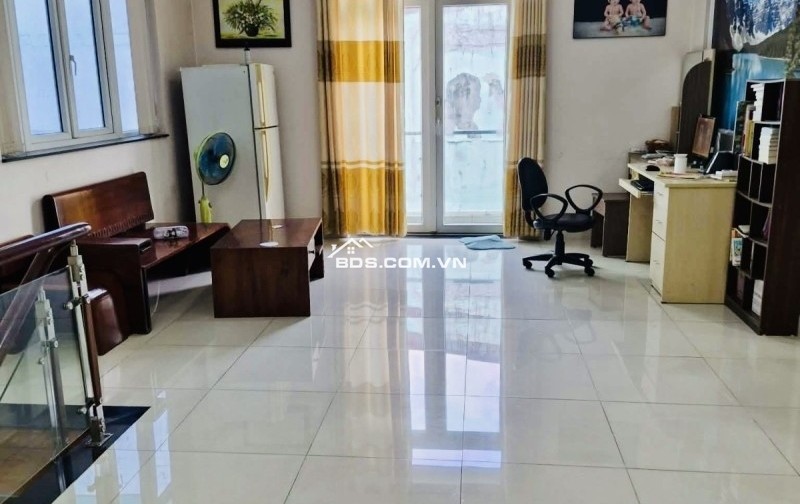  Nhà ngang KHỦNG 8.5m Hiếm Tại Gò Vấp – 106m², 3 Tầng, Hẻm Xe Hơi, chỉ 11 tỷ!