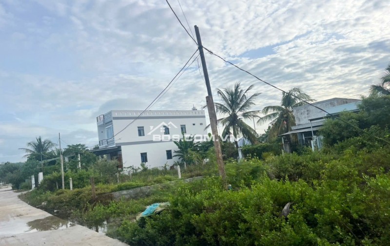 Hàng hiếm tại Phường Ninh Hải, Thị xã Ninh Hòa, Khánh Hòa, DT 254.6 m2, giá đầu tư