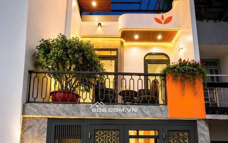 Nhà mới sát mặt tiền Huỳnh Tấn Phát, Q7, chỉ 4,95 tỷ