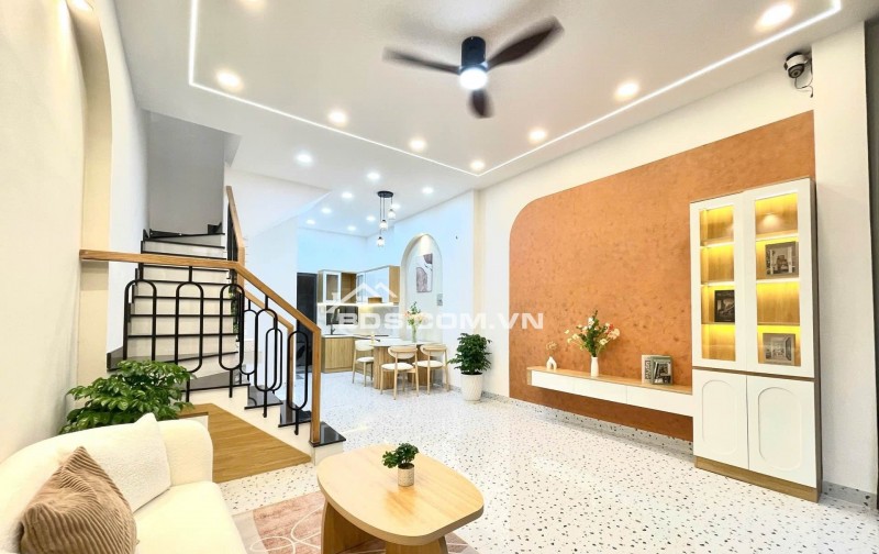 Siêu phẩm sát mặt tiền Bùi Đình Túy, Bình Thạnh, 45 m2, giá chỉ 6,9x tỷ