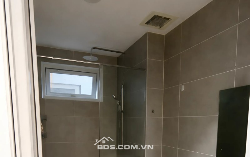 Bán CĂN GÓC 2PN Xi Grand Court - CÓ BAN CÔNG - SỔ HỒNG RIÊNG - Lầu Đẹp - View Đẹp - Tặng Nội Thất