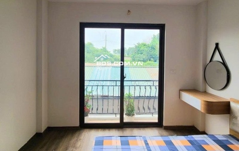 Nhà ngõ Đàm Quang Trung 52m, cách ô tô đỗ 30m, 5 tầng xây mới