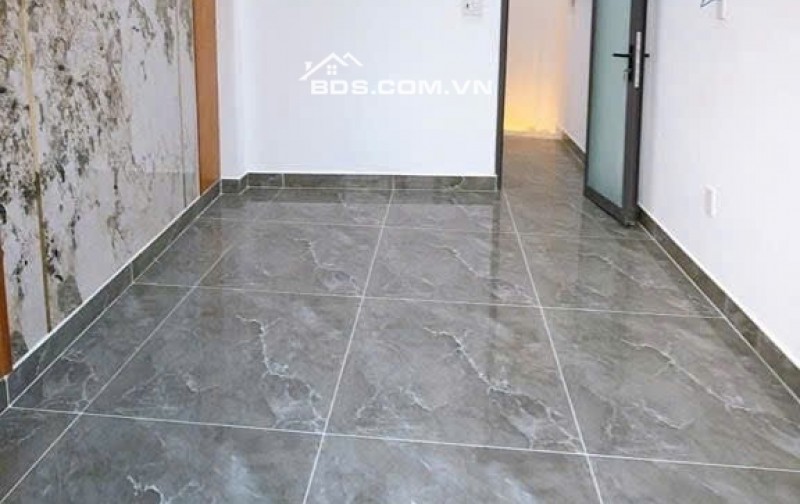 ĐOÀN VĂN BƠ – NHÀ 3 TẦNG NHỎ XINH – XÁCH VALI VÀO Ở NGAY Giá chính chủ: 3.5 TỶ – bớt Lộc Cách hẻm xe hơi chỉ 2–3 căn,