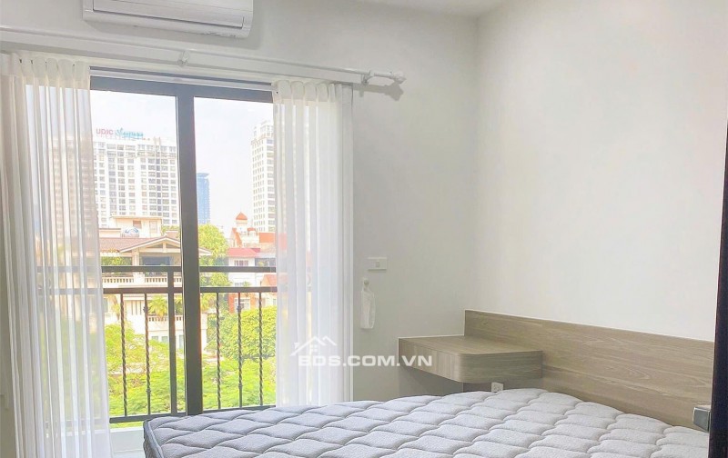 Cho thuê căn hộ cao cấp (1 ngủ + 1 khách) tại Lạc long Quân - Tây hồ, DT 41-43m2