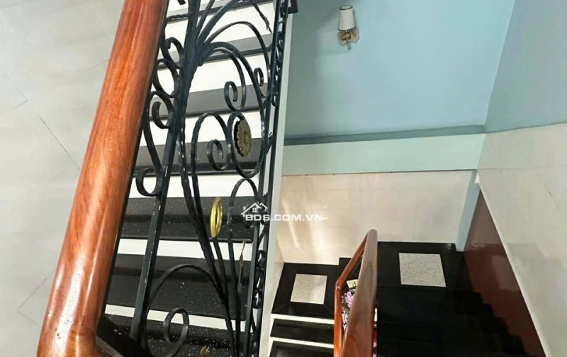  NHÀ PHỐ HẺM 2/ XÂY Ở CỰC CHẮC CHẮN