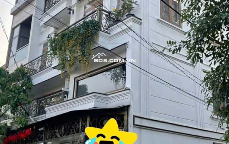 LÊN SÓNG NHÀ ĐẸP XE HƠI ĐẬU CỬA