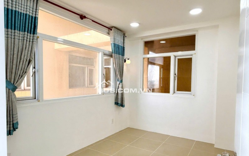 Chung cư Nguyễn Trãi, Bến Thành, Q1, 70m2, 2PN, 12tr/tháng.