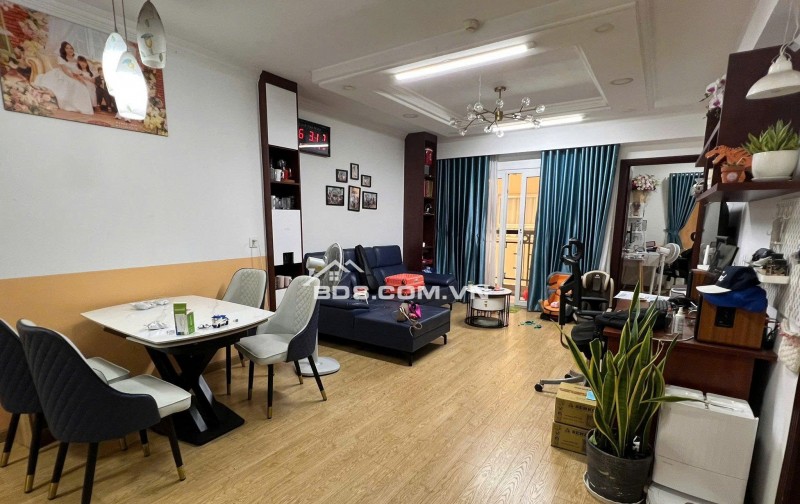 C/c Phú Thạnh,Nguyễn Sơn,Tân Phú: 90m2,2p ngủ,2wc, 11tr/th, Nội thất