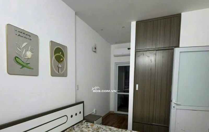 Chung cư 08 Bà Huyện Thanh Quan, Q3: 80m2, 2p ngủ, Nhà đep, 11tr5/th