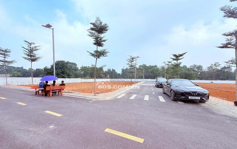 Chỉ 2 tỷ ,lô đất 100m full thổ ,tại thôn Cánh Chủ,cách Công nghệ Cao Hòa Lạc chỉ 500m