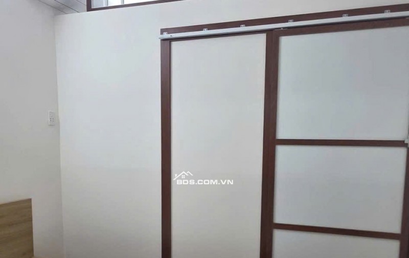 Chung cư 08 Bà Huyện Thanh Quan, Q3: 80m2, 2p ngủ, Nhà đep, 11tr/th