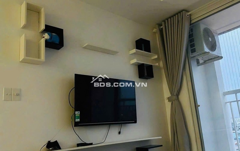 Chung cư Bàu cát, Căn góc, 2PN, 2WC, Sẵn Máy Lạnh, 10tr/th, Bancong.