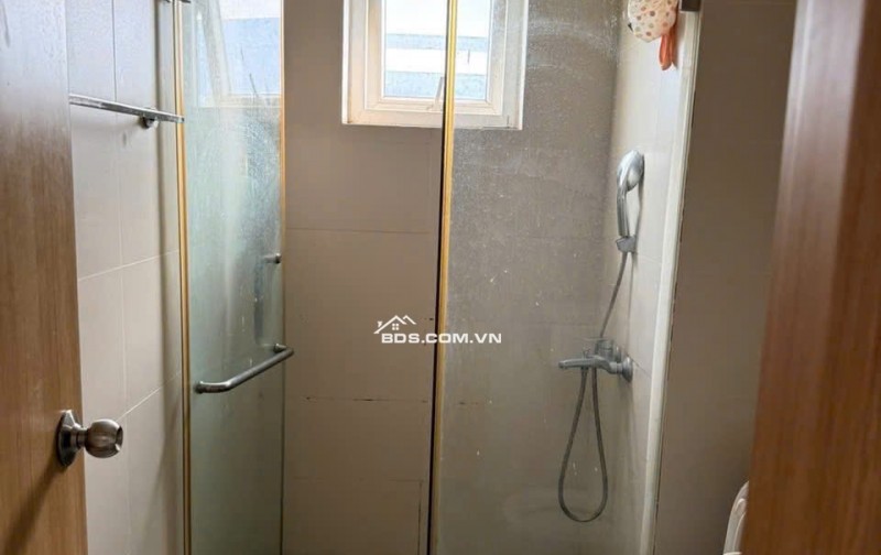 Chung cư Bàu cát -Block M căn 70m2, 2PN-2WC, NTCB, giá 10tr/th.