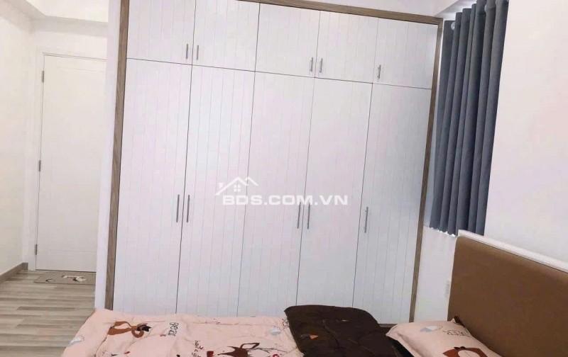 Satra Eximland- Phan Đăng Lưu căn 90m2, 2p ngủ, Full Nội thất, Giá 16tr.