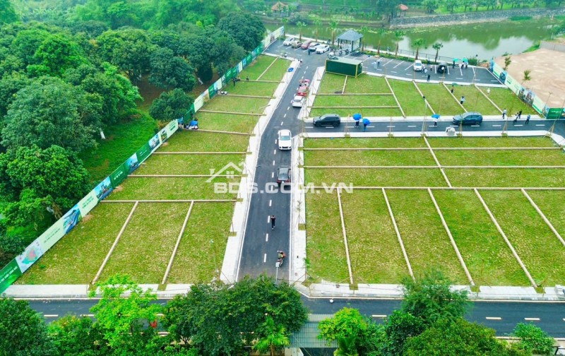 Cơ hội cuối cùng lô đất 100m2 gần Thạch Hòa, khu vực trung tâm Hòa Lạc. Phù hợp xây trọ, đầu tư sinh lời, kết nối Metro 5 – Quốc Lộ 21. Liên hệ xem