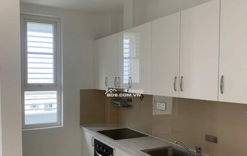 Nhà mới, 74m2, 2PN, 2WC, giá 9tr5/th, Carillon 2, Trịnh Đình Thảo, TP.