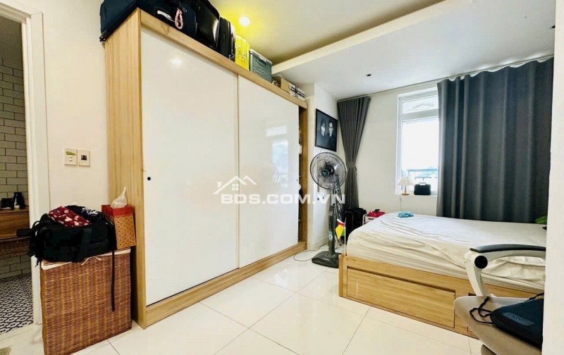 C/c Ruby, Nguyễn Sỹ Sách, TB: 120m2, 3PN. Căn Góc, nội thất, 13,5tr.