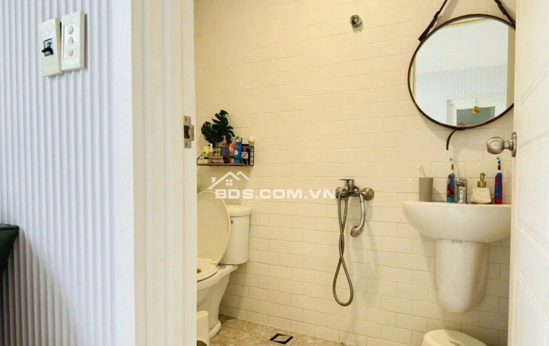 C/c Ruby, Nguyễn Sỹ Sách, TB: 120m2, 3PN. Căn Góc, nội thất, 13,5tr.