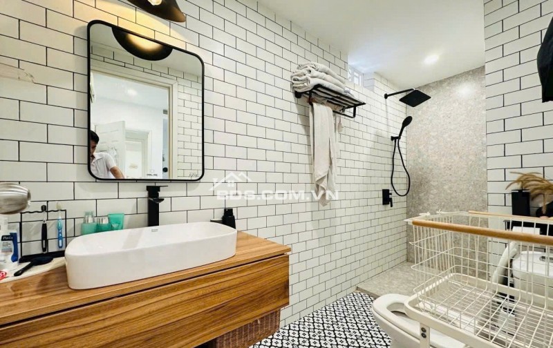 C/c Ruby, Nguyễn Sỹ Sách, TB: 120m2, 3PN. Căn Góc, nội thất, 13,5tr.