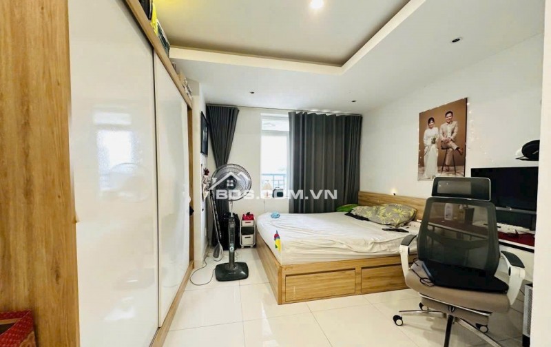 C/c Ruby, Nguyễn Sỹ Sách, TB: 120m2, 3PN. Căn Góc, nội thất, 13,5tr.