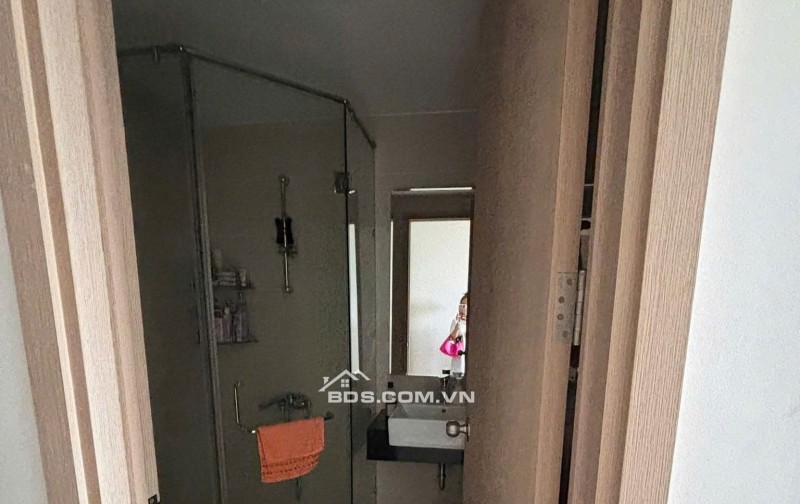 Chung cư Richstar Tân Phú, Hoà Bình: 67m2, nhà mới, ban công, 2p ngủ, 13tr