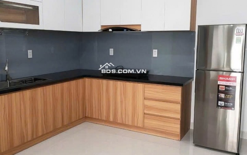 C/c  Bàu Cát, Hồng Lạc, TB: 2p ngủ, NTCB, 10,5tr/th, 75m2, Căn góc.