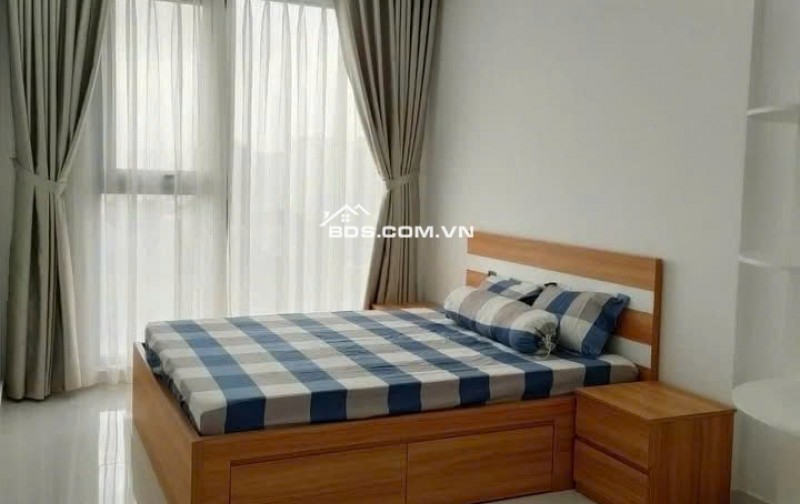 C/c  Bàu Cát, Hồng Lạc, TB: 2p ngủ, NTCB, 10,5tr/th, 75m2, Căn góc.