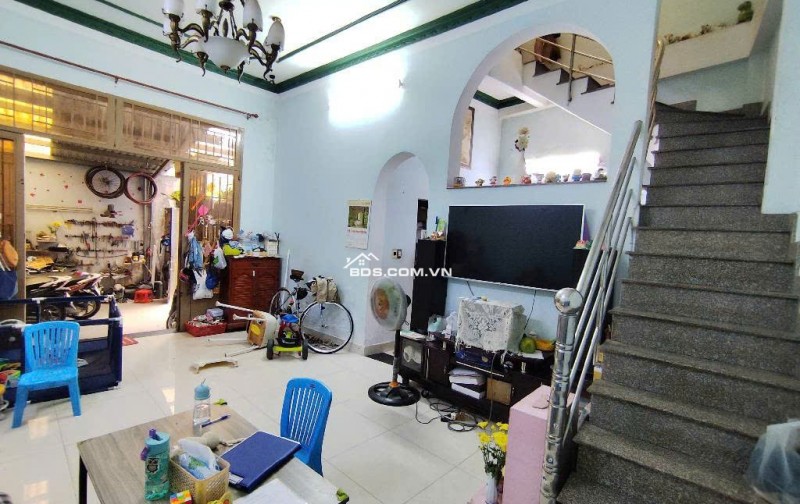 NHÀ HẺM XE HƠI - ĐƯỜNG HOÀNG HOA THÁM - BÌNH THẠNH cũ - 90M2 - NHỈNH 9 TỶ.