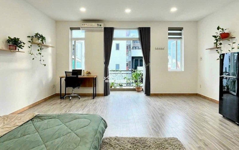 Nhà Bán 150 Đường 79 Phường Tân Quy Quận 7. Dt 5.7x21m 5 Tầng