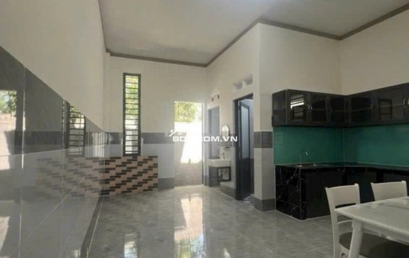 CẦN TIỀN BÁN GẤP CĂN NHÀ MỚI XÂY – SHR, DT: 155m2 – GIÁ CHỈ 720 TRIỆU TẠI TRẢNG BÀNG 