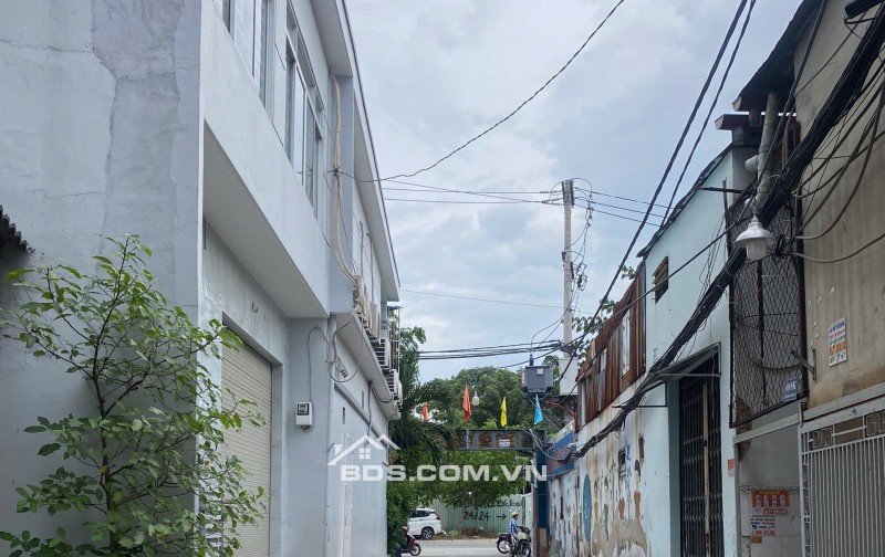 Nhà đẹp hẻm xe hơi Nguyễn Thị Xiếu, Quận 7, 65m2, 3 tầng chỉ 8.5 tỷ