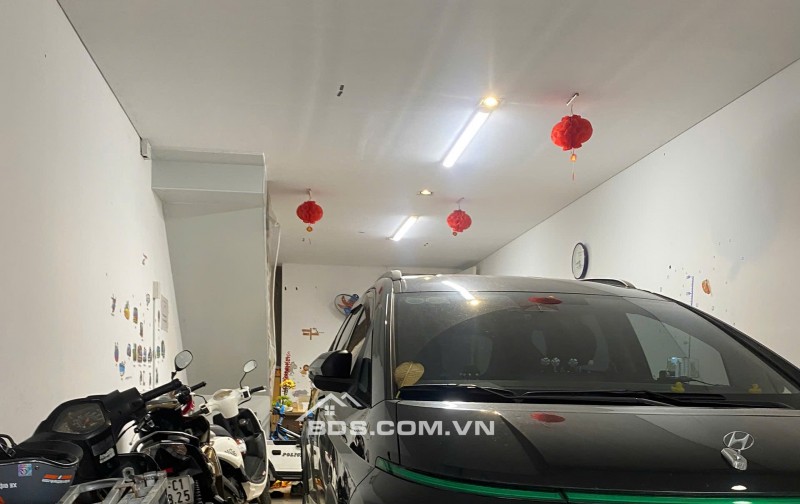 Nhà đẹp hẻm xe hơi Nguyễn Thị Xiếu, Quận 7, 65m2, 3 tầng chỉ 8.5 tỷ