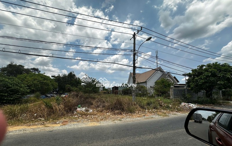 Bán Đất Mặt Tiền đường Thanh Niên