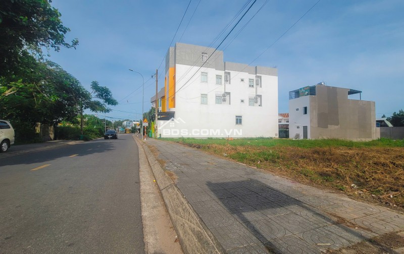 Cần bán 1 lô đất Ngay Đại học Dầu Khí Việt Nam nhiều tiềm năng tăng giá