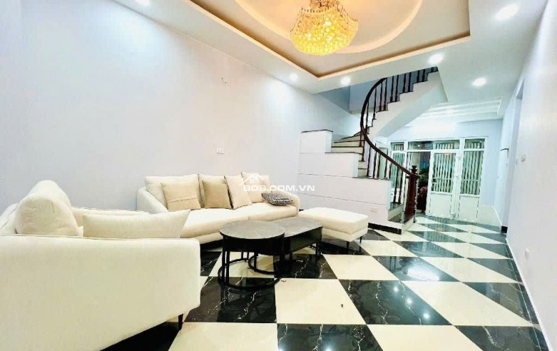 SIÊU PHẨM BA ĐÌNH - VÀI BƯỚC RA LĂNG BÁC - NHỈNH 7 TỶ CÓ NHÀ 5 TẦNG ĐẸP