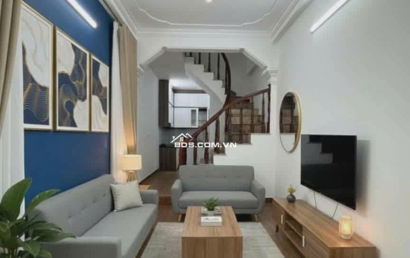 CỰC HOT: NHỈNH 7 TỶ CÓ NGAY 55M² TRUNG TÂM BA ĐÌNH XÁCH VALI VÀO Ở NGAY.
-  ( thương lượng nhẹ ).