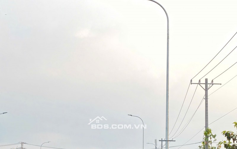 Bán 100 m2 đất ngay TTHC Thủ Thừa Long An tiềm năng tăng giá cao