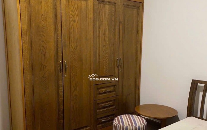 Căn 2p ngủ, full NT ở  chung cư Bàu Cát giá 11tr/th