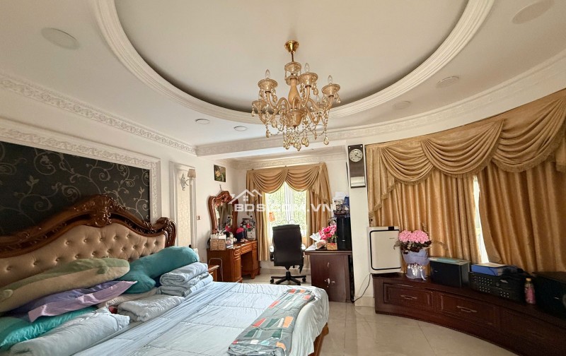 BÁN NHÀ BIỆT THỰ KDC HƯƠNG LỘ 5, P. AN LẠC, Q. BÌNH TÂN ,PHONG CÁCH TÂN CỔ ĐIỂN, MÁI NGÓI, CHÍNH CHỦ