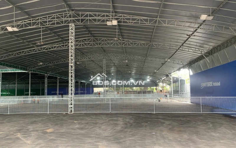 Cho thuê mặt bằng diện tích lớn quang liệt thanh trì