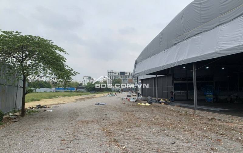 Cho thuê mặt bằng diện tích lớn quang liệt thanh trì