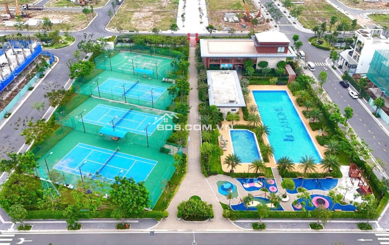 BÁN NHANH NHÀ PHỐ SÂN VƯỜN 90M2 CHỈ với giá hơn 4 tỉ