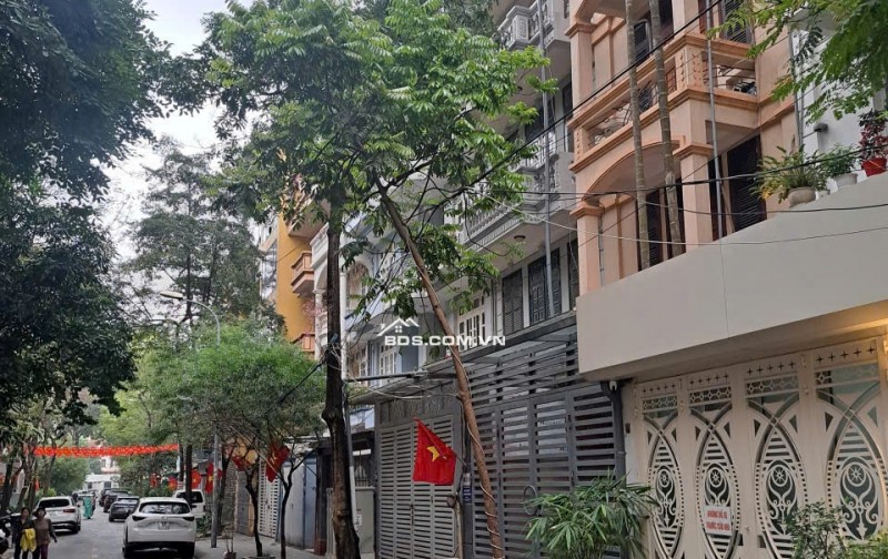 Bán nhà phân lô lk trong Khu đô thị Định Công, phường Phương Liệt, Hà Nội. Vị trí đắc địa