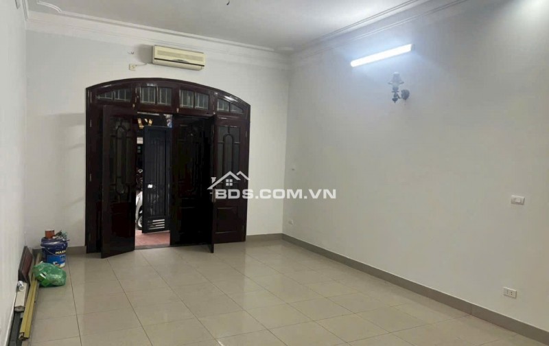 Bán nhà phân lô lk trong Khu đô thị Định Công, phường Phương Liệt, Hà Nội. Vị trí đắc địa