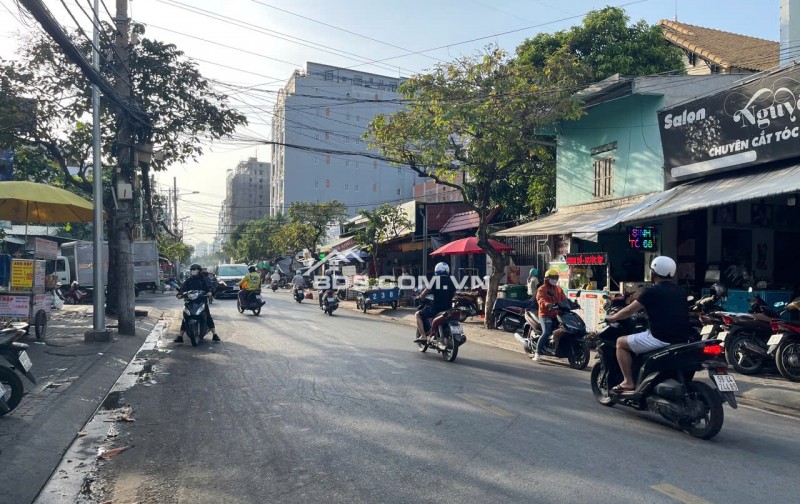 Đất Trống 12x34m Mặt Tiền chính Lý Phục Man Phường Bình Thuận Q7. Giá TL